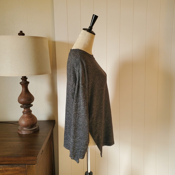 Women's Gray Sweater Top - Picture 3 of 4